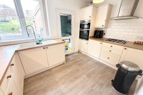 3 bedroom semi-detached house for sale, Shenstone Avenue, Stourbridge DY8