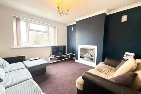 3 bedroom semi-detached house for sale, Shenstone Avenue, Stourbridge DY8