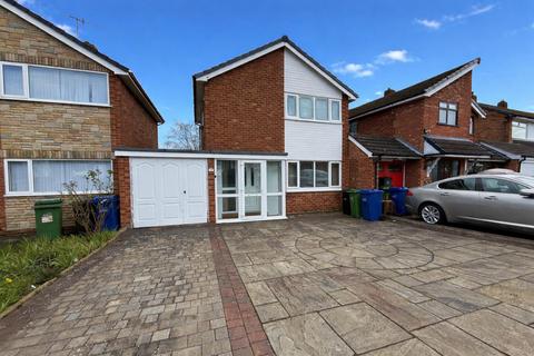 3 bedroom detached house for sale, Denleigh Road, Kingswinford, DY6 8QB
