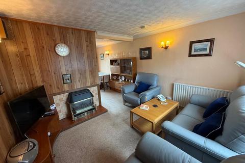 3 bedroom detached house for sale, Denleigh Road, Kingswinford, DY6 8QB