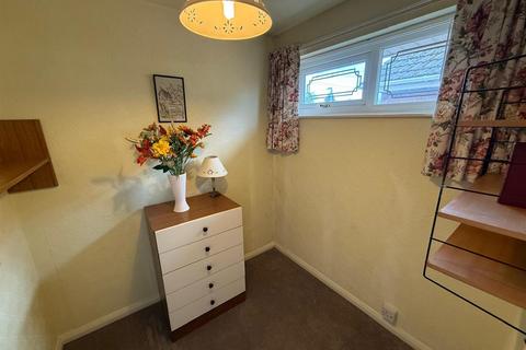 3 bedroom detached house for sale, Denleigh Road, Kingswinford, DY6 8QB