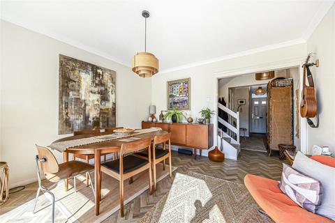 3 bedroom terraced house for sale, East Approach Drive, Gloucestershire GL52