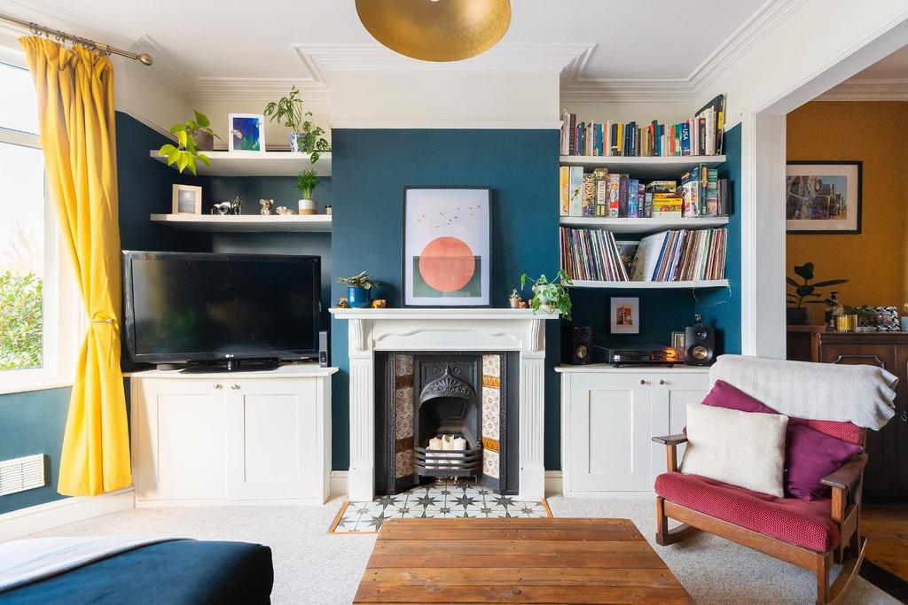 6 N0 RSA - Living Room A.jpg