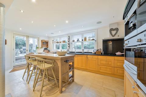 5 bedroom house for sale, Aylesbury End, Beaconsfield, HP9