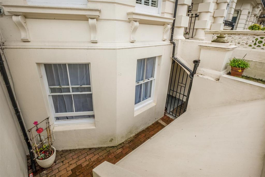 6a Denmark Terrace-23.jpg