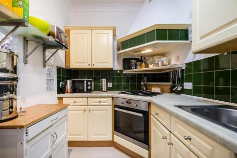 2 bedroom apartment for sale, Denmark Terrace, Brighton