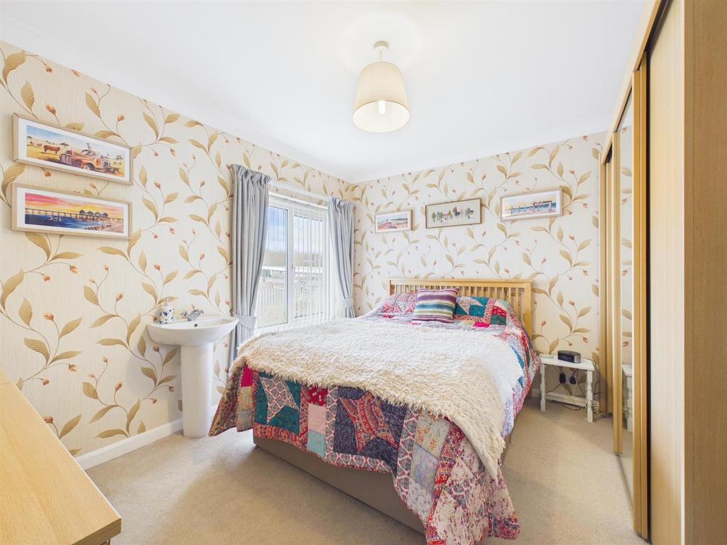 Bedroom: