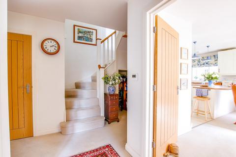 2 bedroom end of terrace house for sale, North Greenlands, Pennington, Lymington, SO41