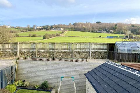 undefined, Fern Rise, Elland