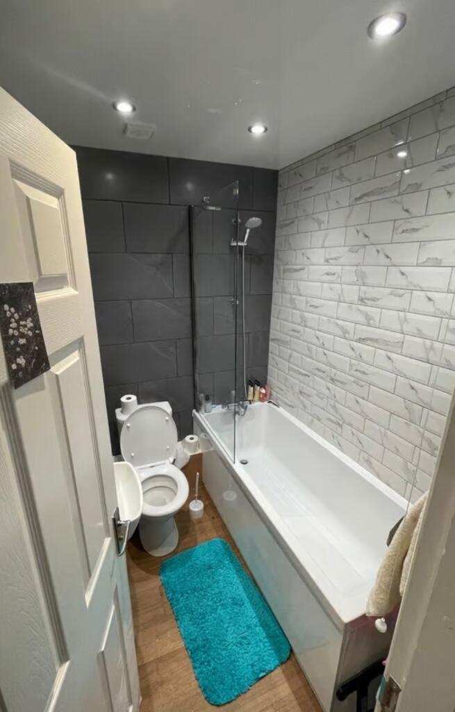 5 bedroom terraced house to rent – pohled 3