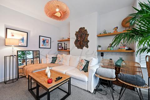 1 bedroom flat to rent, Elmcroft Crescent NW11