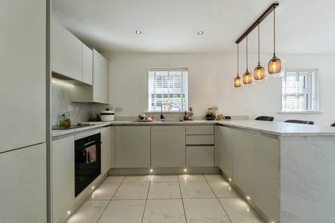4 bedroom detached house for sale, Charnian Way, Loughborough, LE12