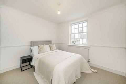 2 bedroom semi-detached house for sale, French Street, Sunbury-On-Thames TW16