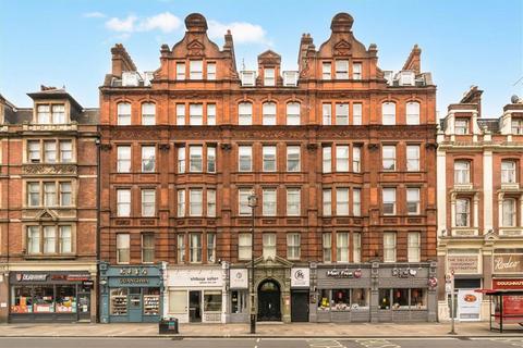 2 bedroom flat for sale, Shaftesbury Avenue, London W1D