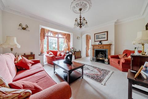 4 bedroom detached house for sale, The Avenue, Hampshire PO14
