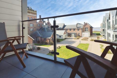 1 bedroom flat for sale, Rest Bay, PORTHCAWL