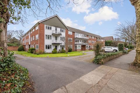 1 bedroom apartment to rent, Lovelace Gardens, Surbiton KT6