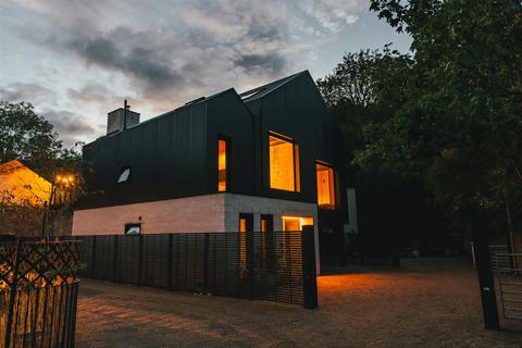 5 bedroom detached house for sale, Church Street, Oughtibridge, Sheffield