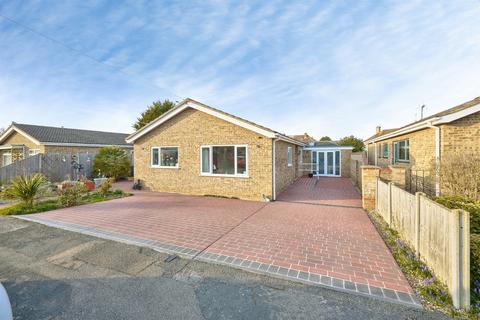 4 bedroom detached bungalow for sale, Nursery Drive, March