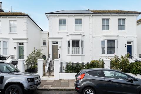 4 bedroom house for sale, Osborne Villas, Hove, BN3