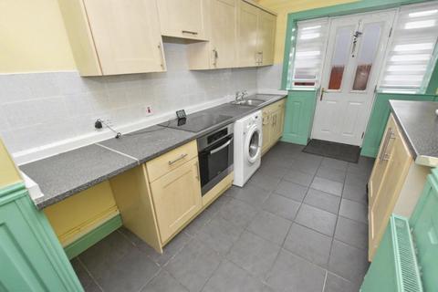 3 bedroom townhouse for sale, Heights Way, Leeds, West Yorkshire