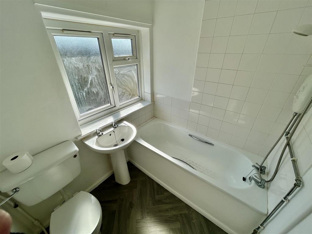Bath.JPG