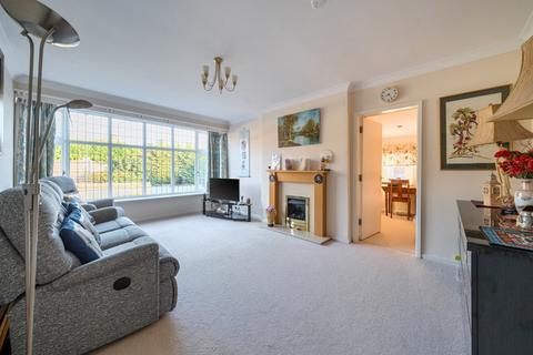 4 bedroom detached bungalow for sale, Brookhill Drive, Nottingham NG8