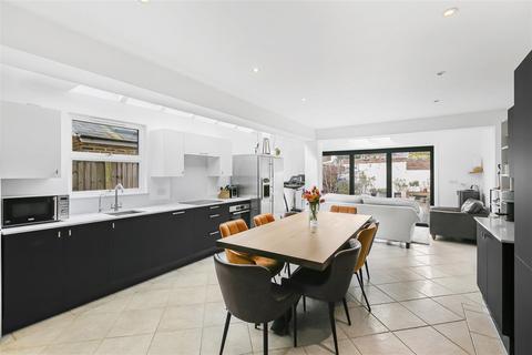 undefined, Richmond Park Road, Kingston Upon Thames KT2