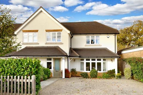 4 bedroom house for sale, Wattleton Road, Beaconsfield, HP9