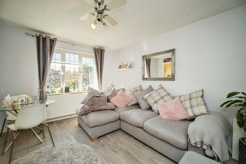 1 bedroom maisonette for sale, Morley Close, Yateley, GU46