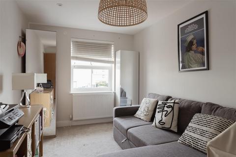 undefined, Albert Road North, Reigate