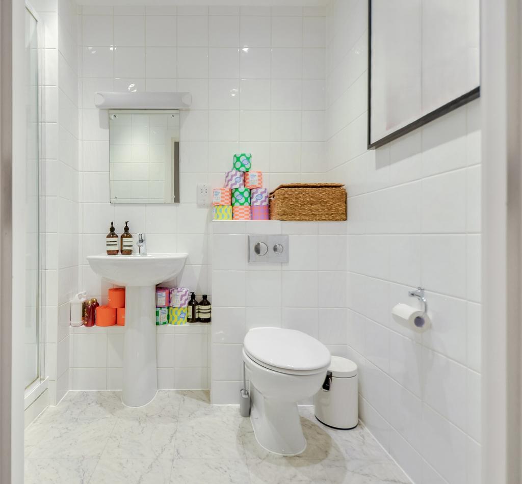 Shower Room (3).jpg