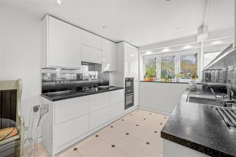 5 bedroom terraced house for sale, Greenham Close, London