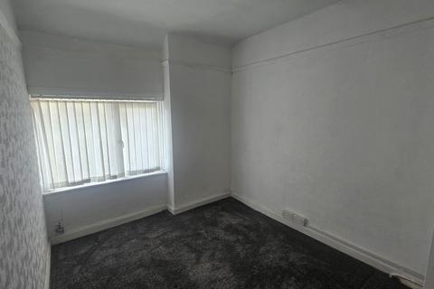 3 bedroom semi-detached house to rent, Ryle Street, Walsall WS3