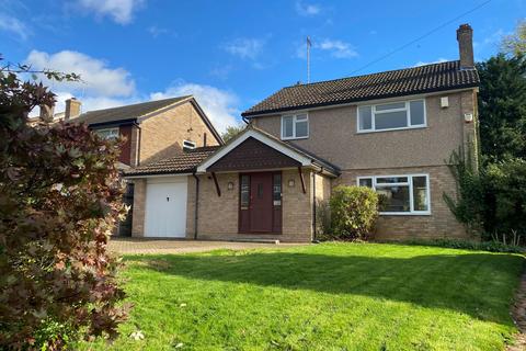 4 bedroom detached house for sale, The Spinney, Beaconsfield, HP9