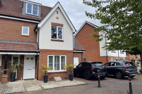 undefined, Bateson Drive, Leavesden, Watford