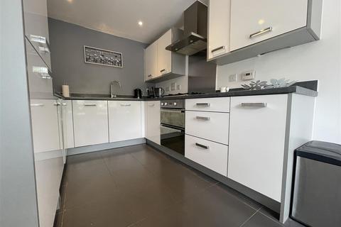undefined, Bateson Drive, Leavesden, Watford