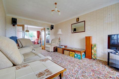 4 bedroom detached house for sale, Priory Close, Needingworth