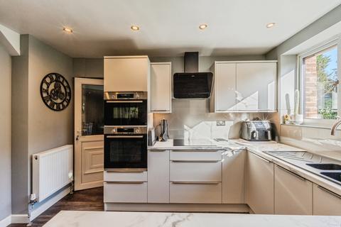 undefined, Baslow Drive, Heald Green, Cheadle, Greater Manchester, SK8