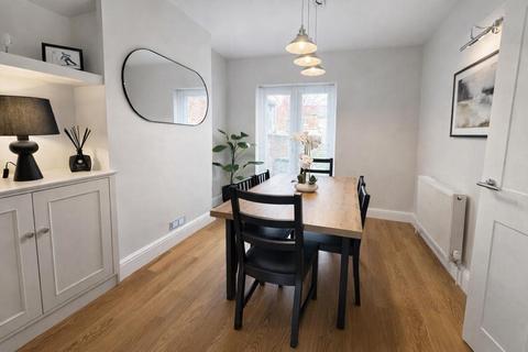 3 bedroom terraced house for sale, Ashburnham Road, Abington, Northampton NN1