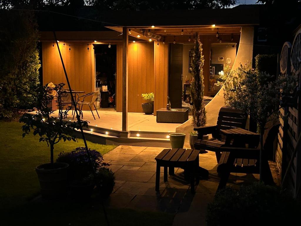 Garden - Night