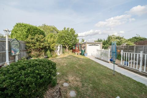 4 bedroom bungalow for sale, Copperfield Avenue, Hillingdon, Middlesex