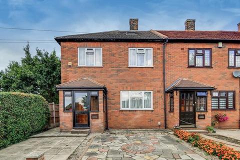 undefined, New North Road, Ilford, Essex, IG6