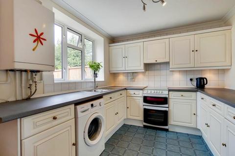 undefined, New North Road, Ilford, Essex, IG6