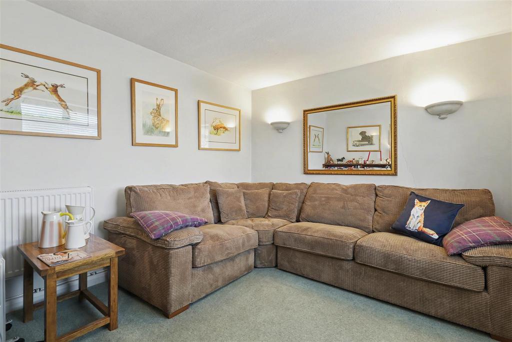 Sitting Room 1.jpg