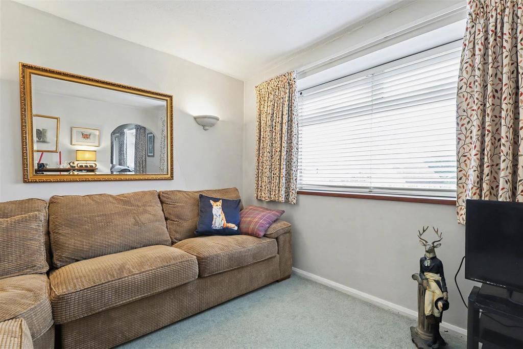 Sitting Room 2.jpg