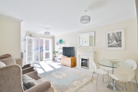 1 bedroom apartment for sale, Yeats Lodge, Greyhound Lane, Thame, OX9 3LY