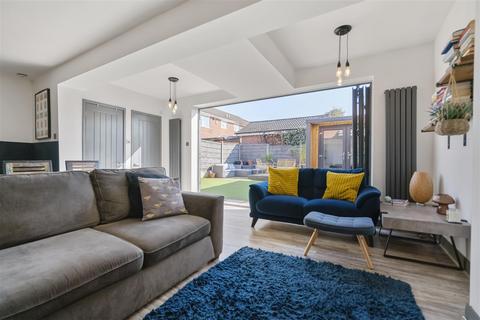 3 bedroom semi-detached house for sale, Lymefield Drive, Worsley, Manchester