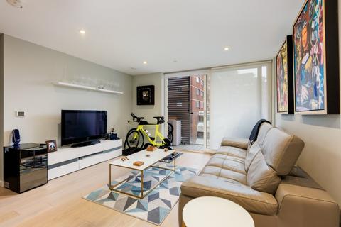 2 bedroom flat for sale, Upper Richmond Road, London