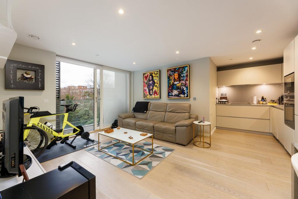 Kitchen/Reception